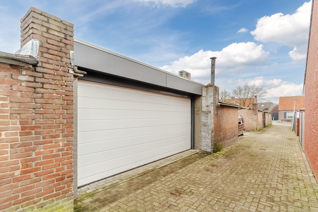 Foto 37 van Deken Boexstraat 17