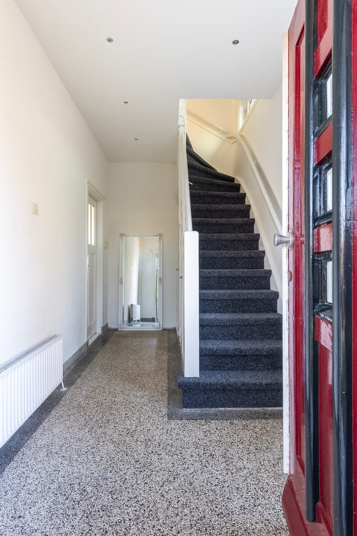 Photo 13 of Pieter de Hoochlaan 1