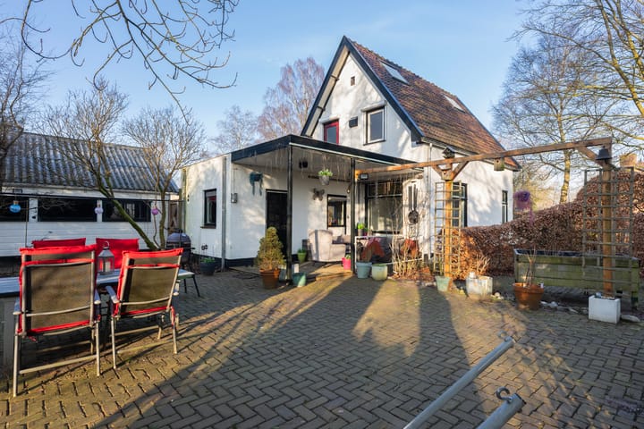 Photo 28 of Pieter de Hoochlaan 1