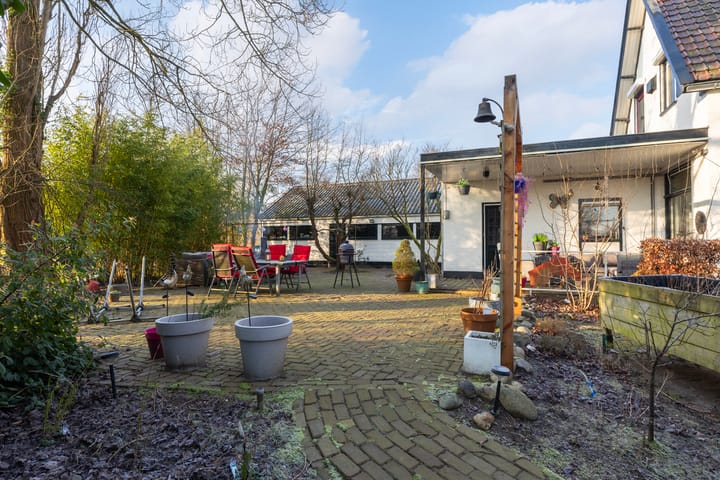 Photo 31 of Pieter de Hoochlaan 1