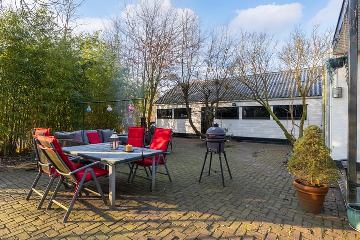 Photo 32 of Pieter de Hoochlaan 1