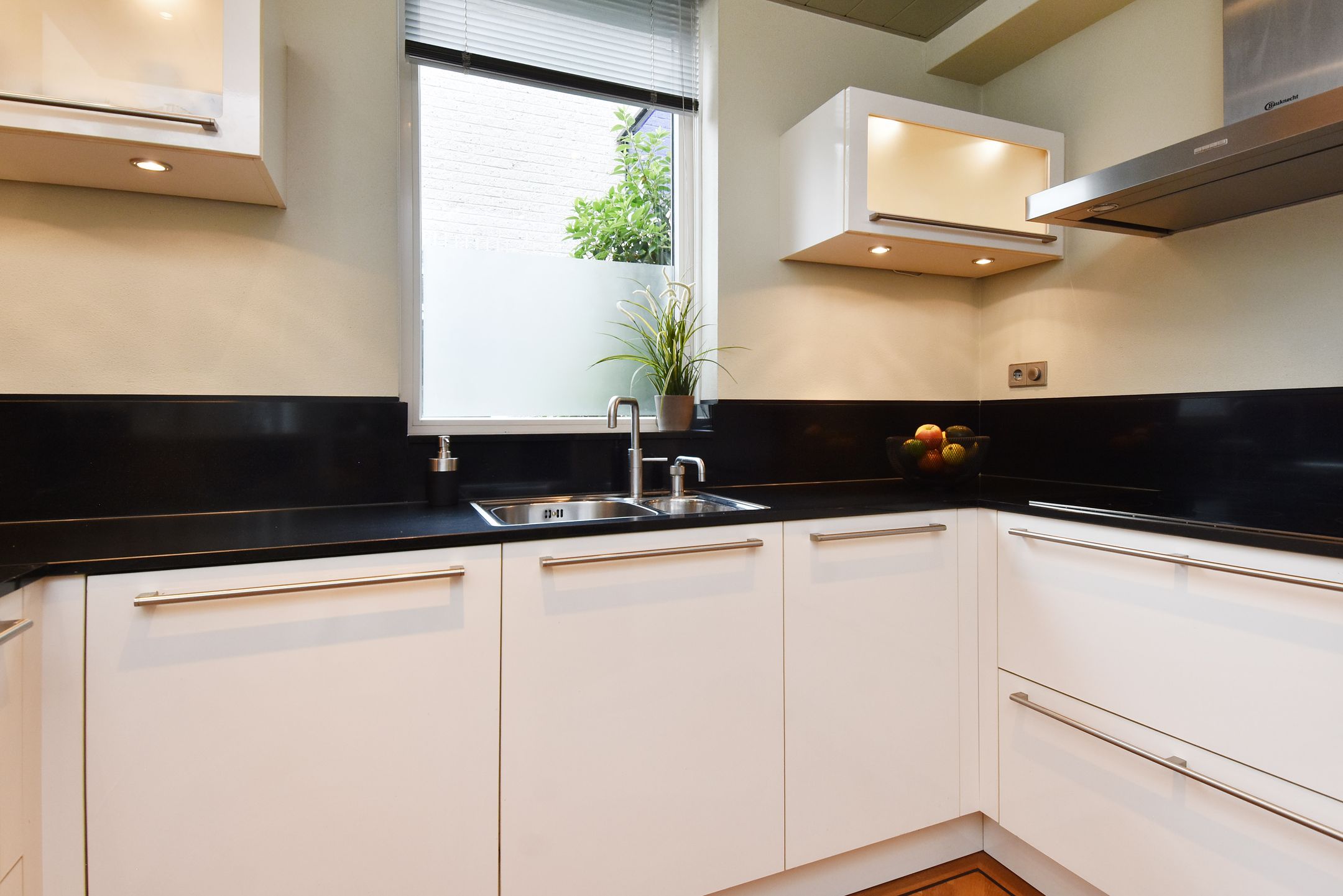 Foto 12 van Nystadstraat 6