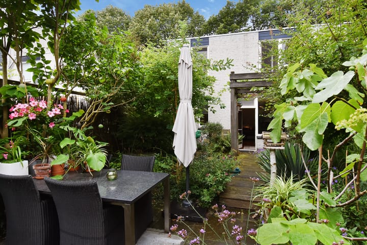 Foto 15 van Nystadstraat 6