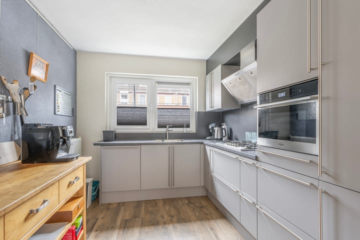 Foto 11 van Hendrik Schoonbroodstraat 5