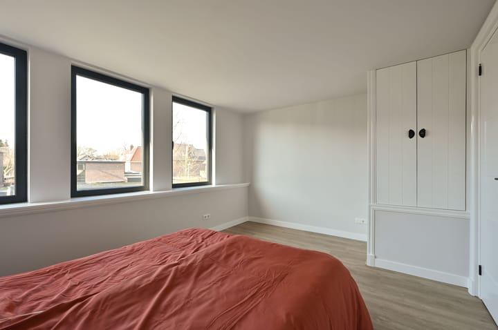 Foto 15 van Heidelaan 8