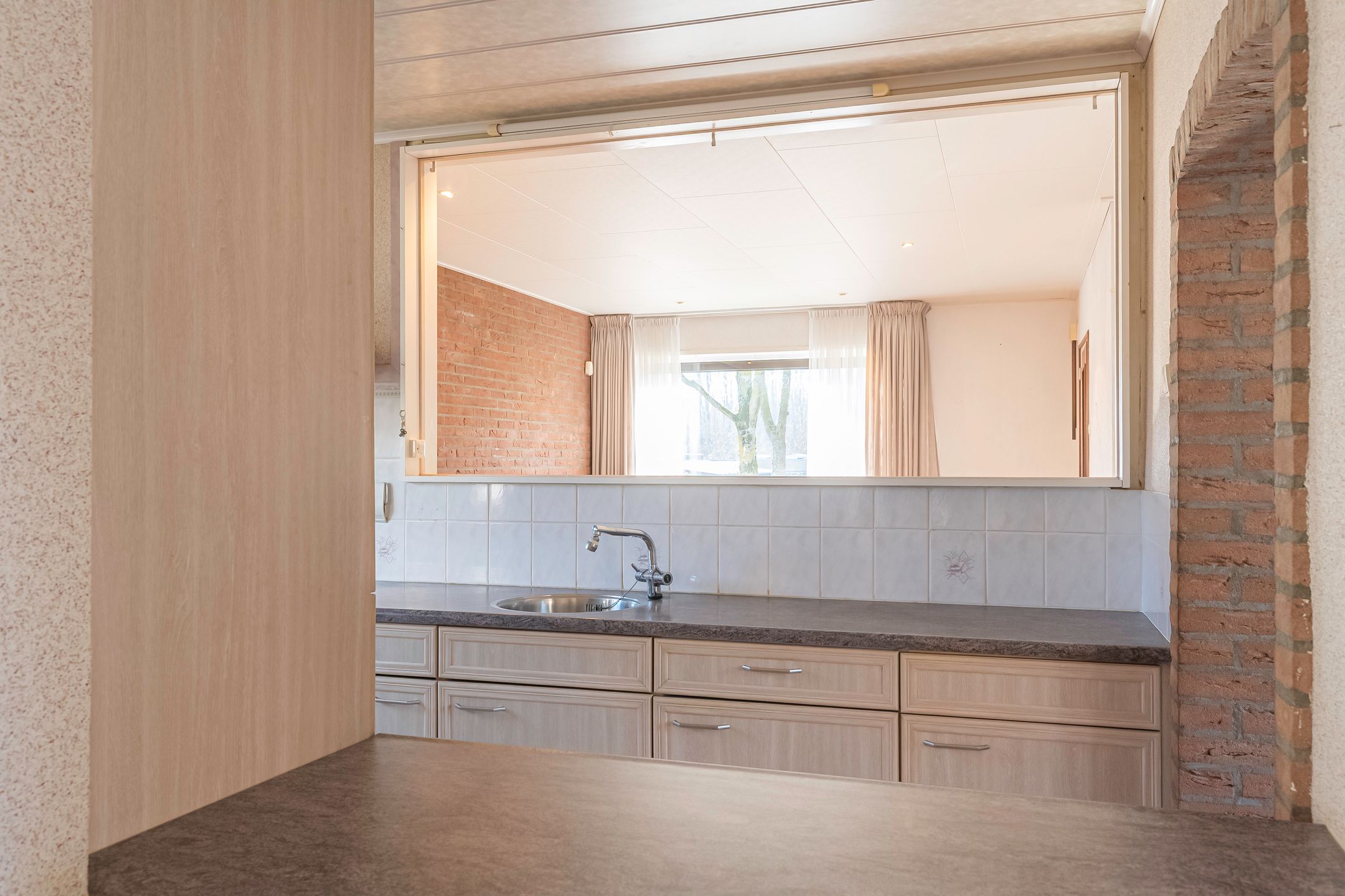 Foto 9 van Paul van Ostaijenstraat 11