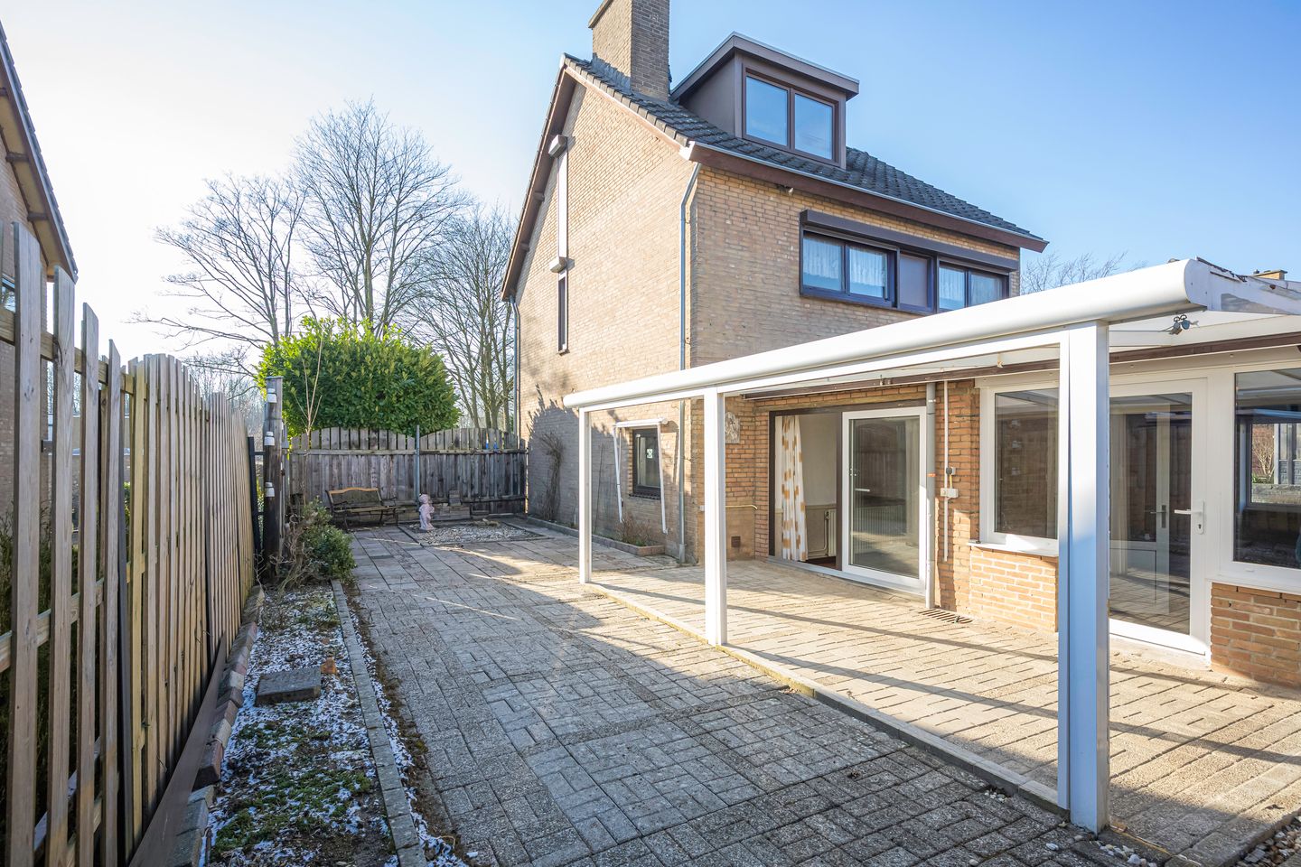 Foto 25 van Paul van Ostaijenstraat 11