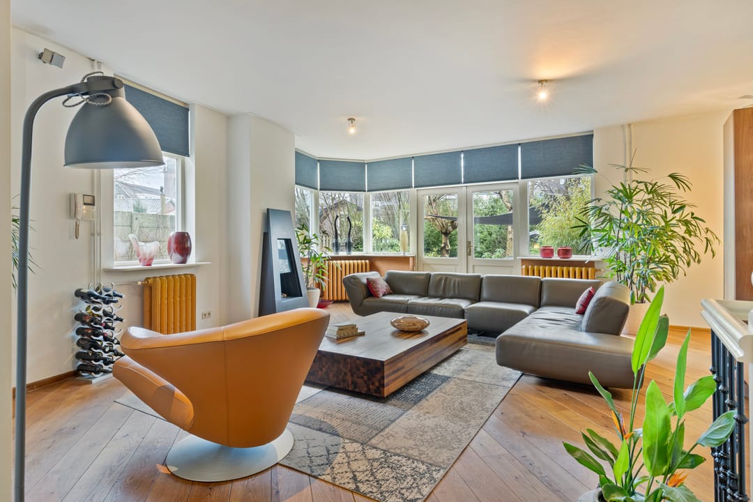 Photo 2 of Dorpsstraat 105