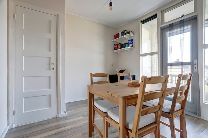 Photo 16 of Joubertstraat 124