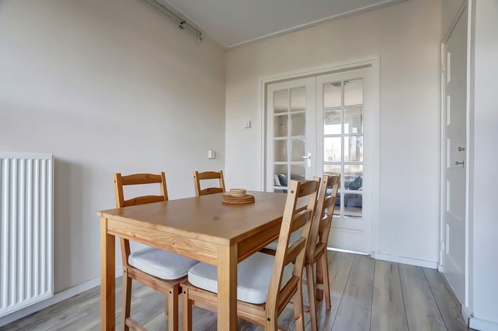 Photo 17 of Joubertstraat 124