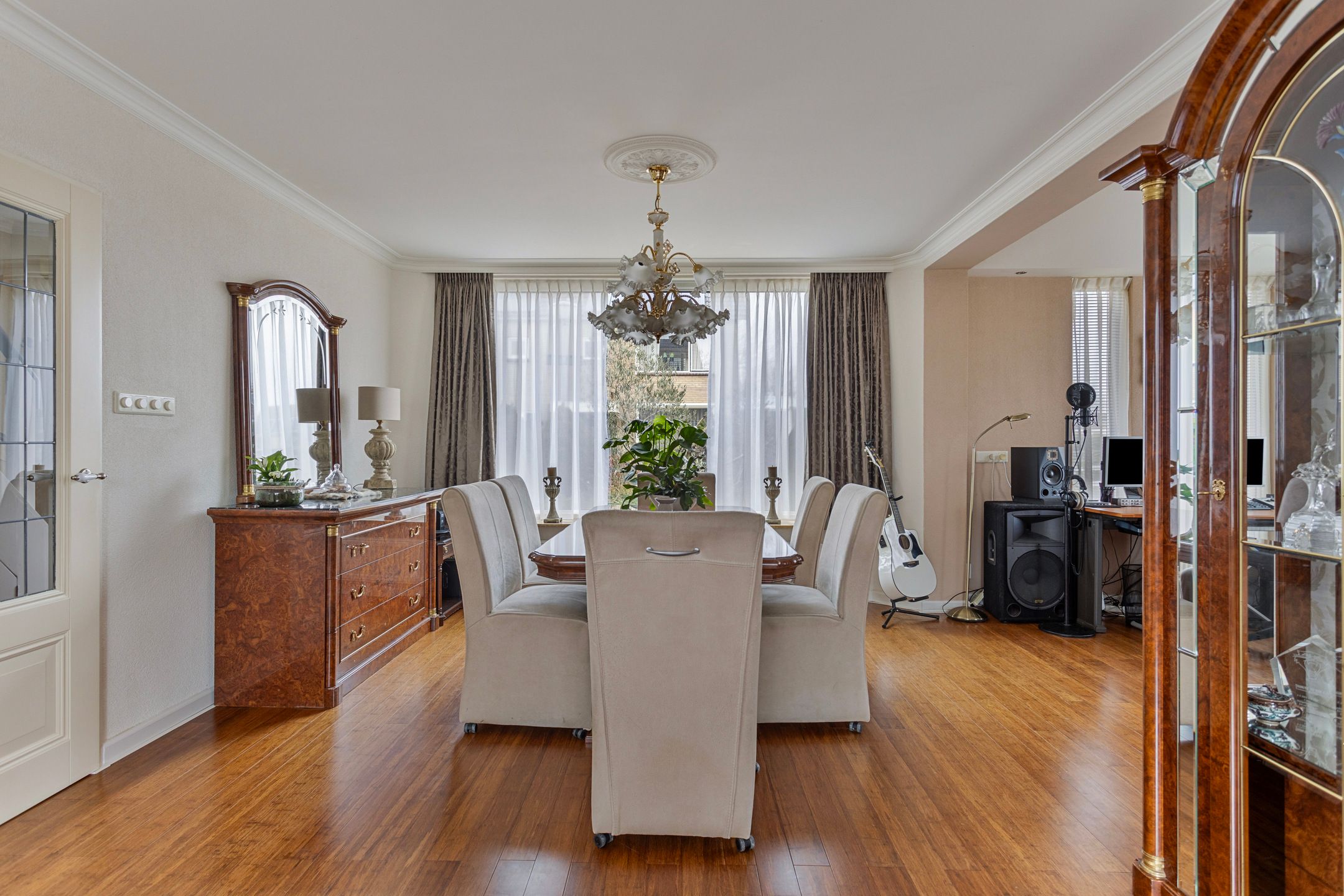 Foto 9 van Burgemeester Beststraat 53