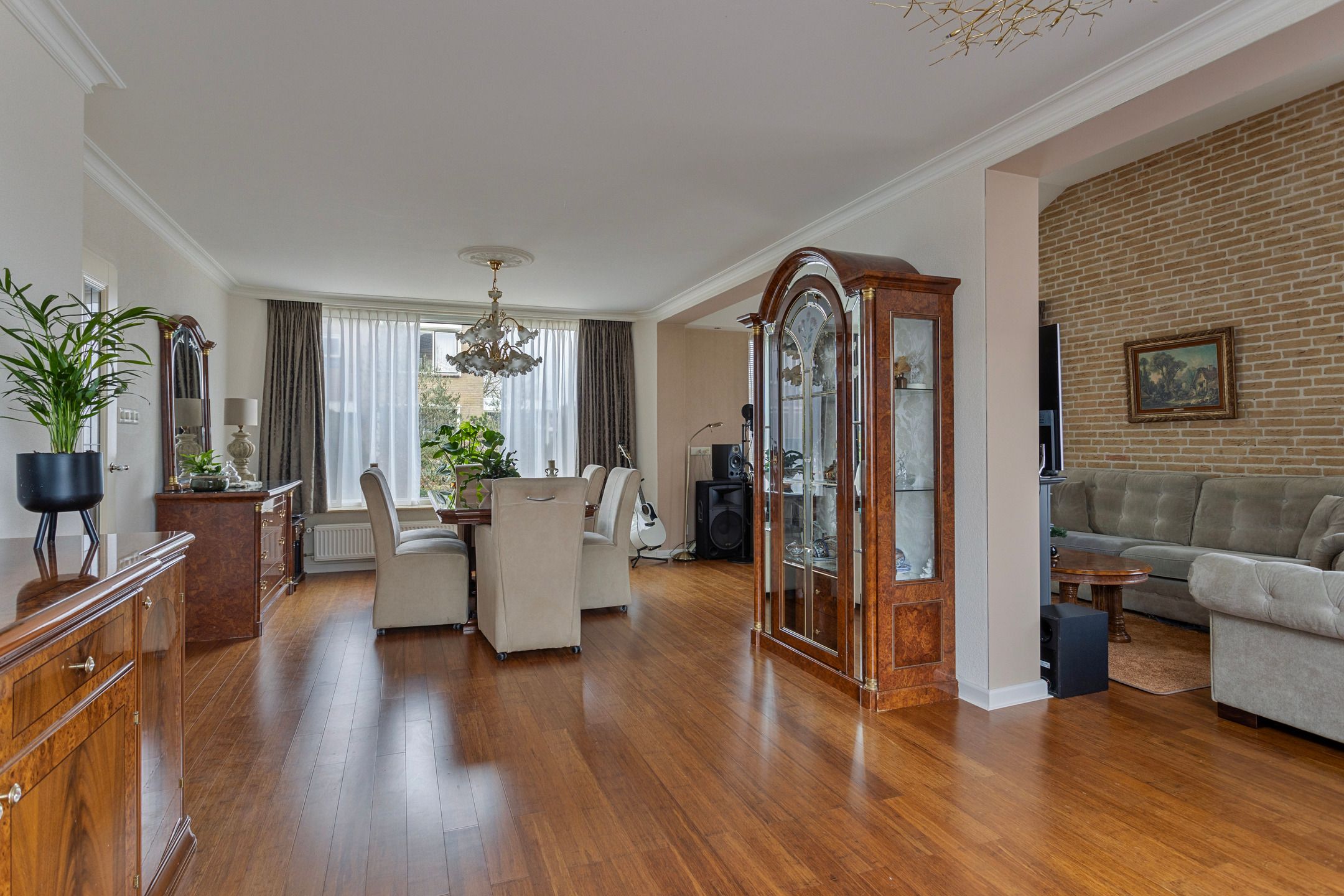 Foto 12 van Burgemeester Beststraat 53