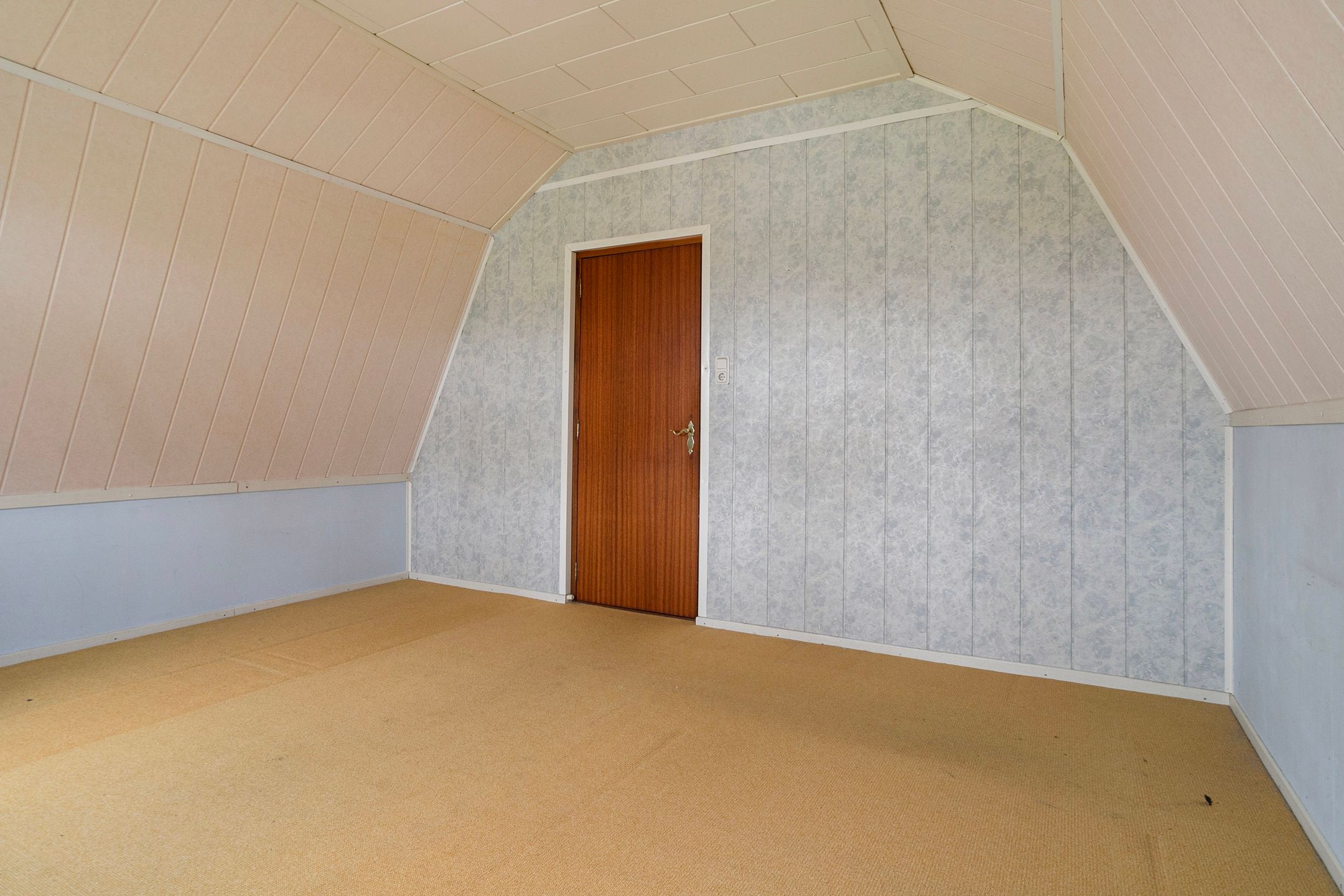 Photo 30 of Kanaalzicht 32