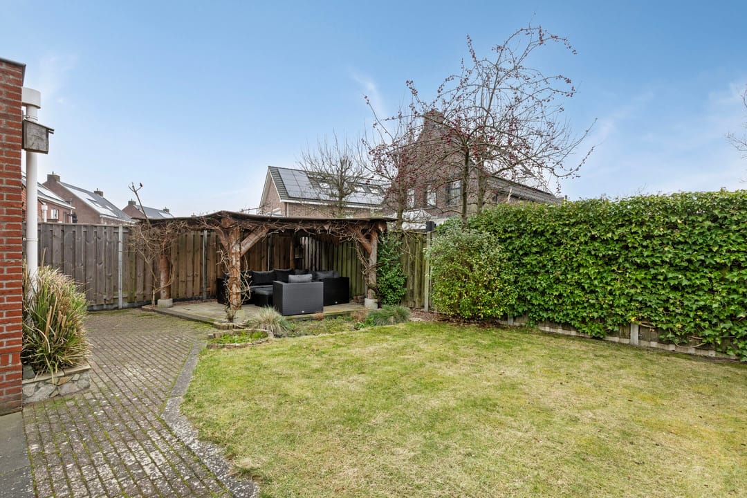 Photo 41 of Kastanjelaan 170