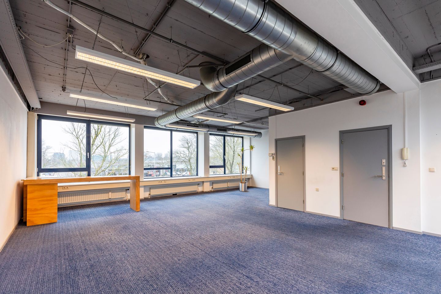 View photo 5 of Transformatorweg 28