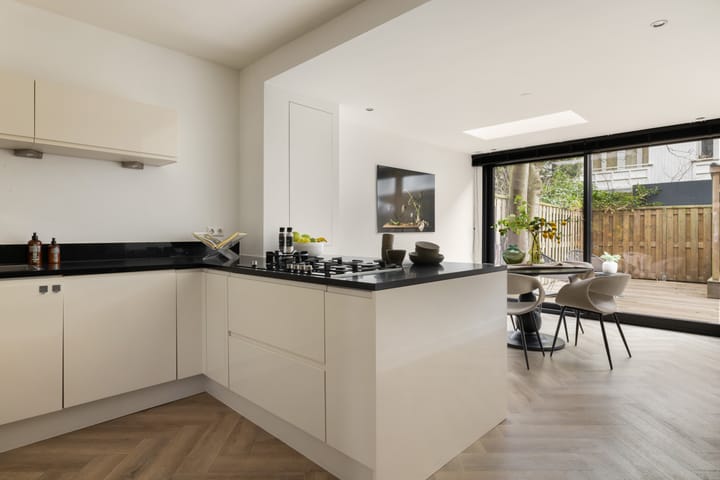 Foto 13 van Orteliusstraat 244-H