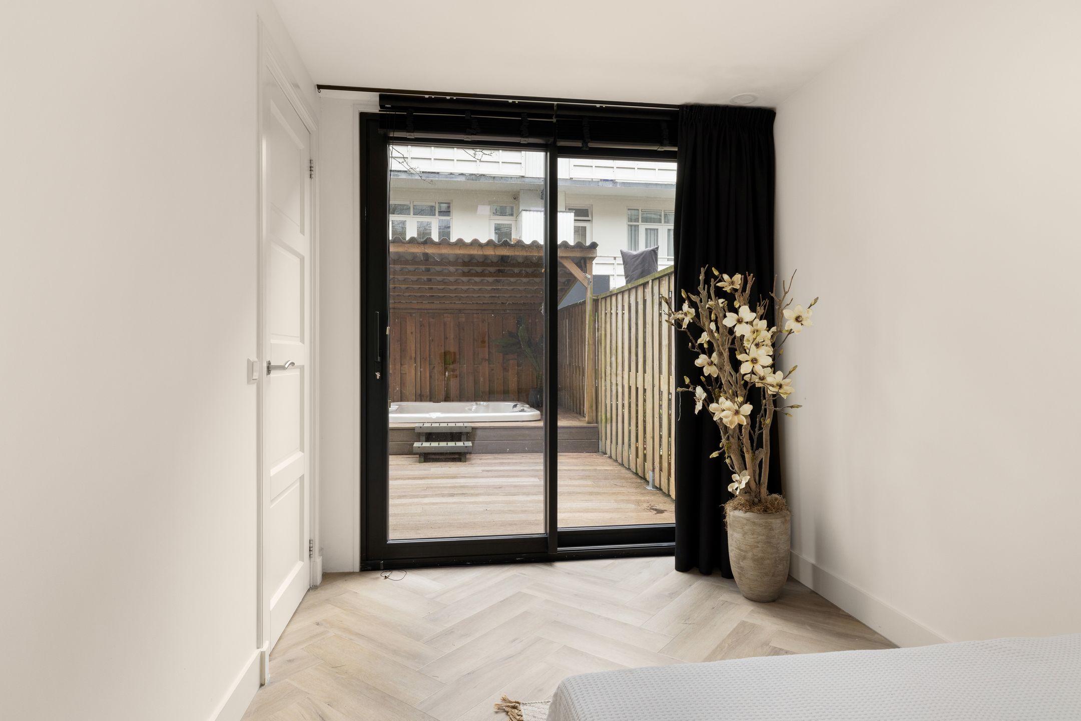 Foto 18 van Orteliusstraat 244-H