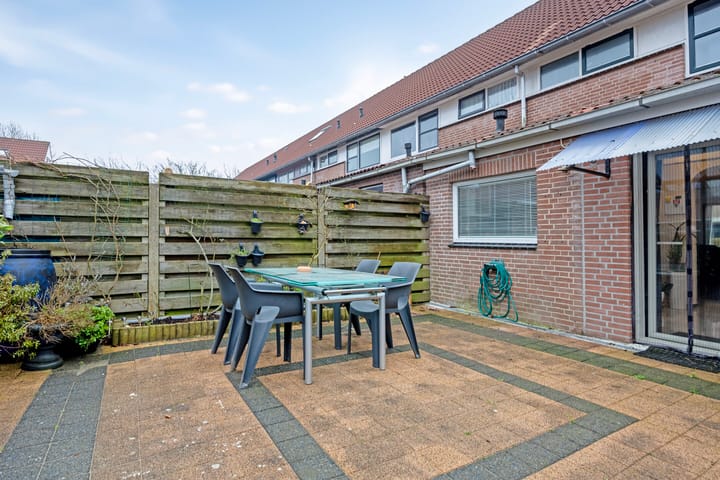 Foto 22 van Mary Zeldenrust-Noordanusstraat 46