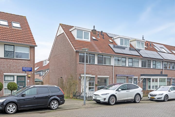 Foto 38 van Mary Zeldenrust-Noordanusstraat 46