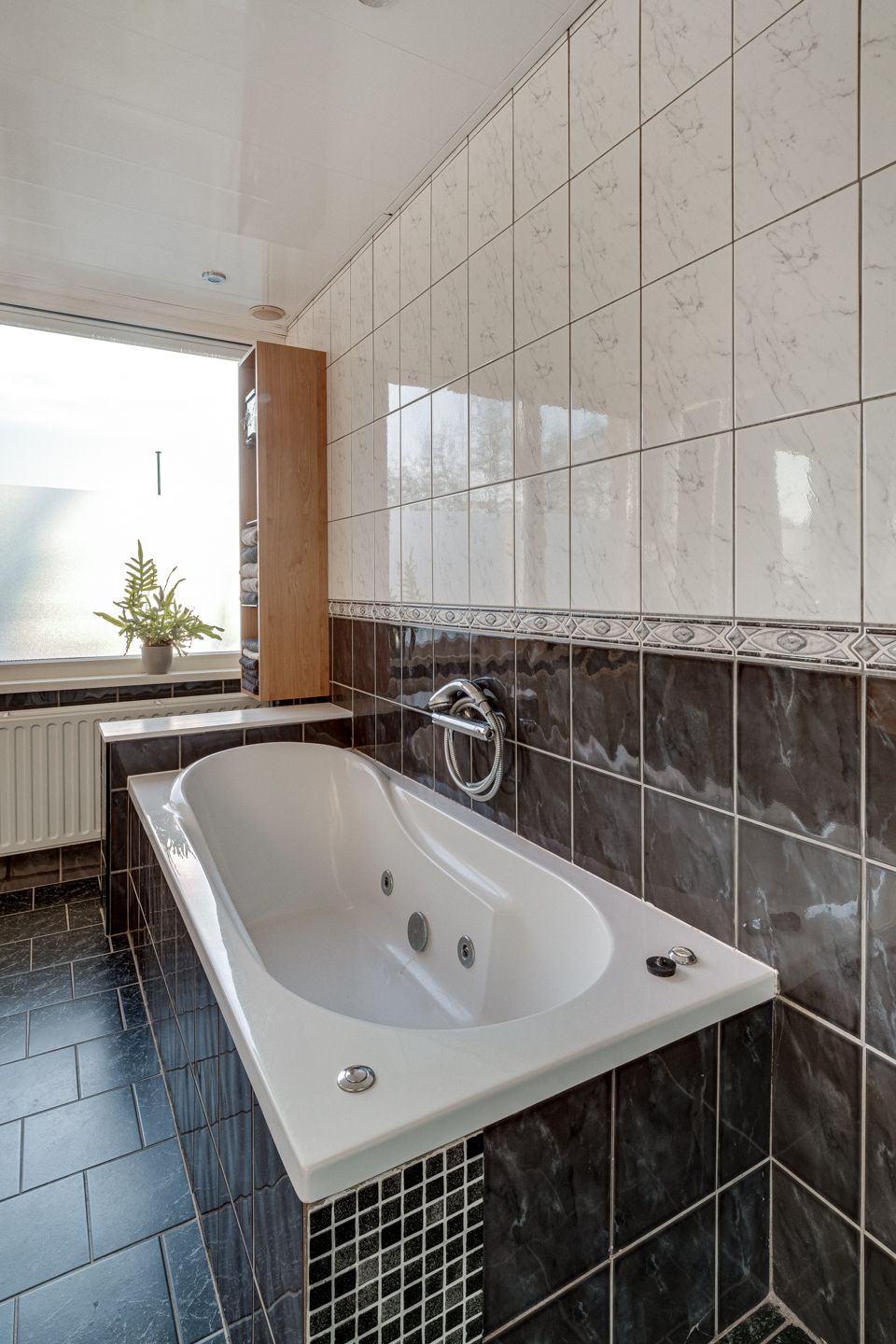 Foto 30 van Vincent van Goghstraat 31