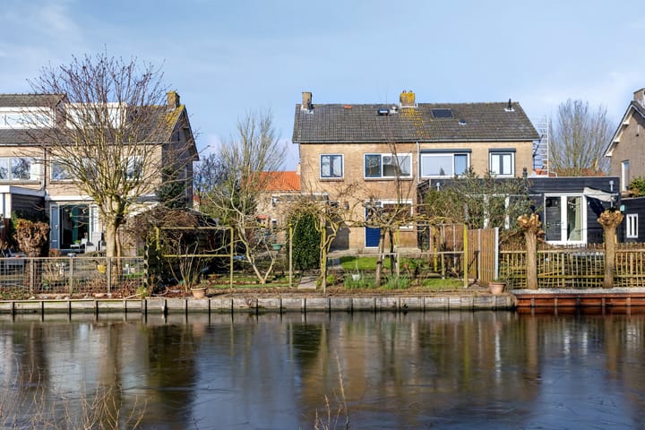 Foto 1 van Esdoornlaan 15