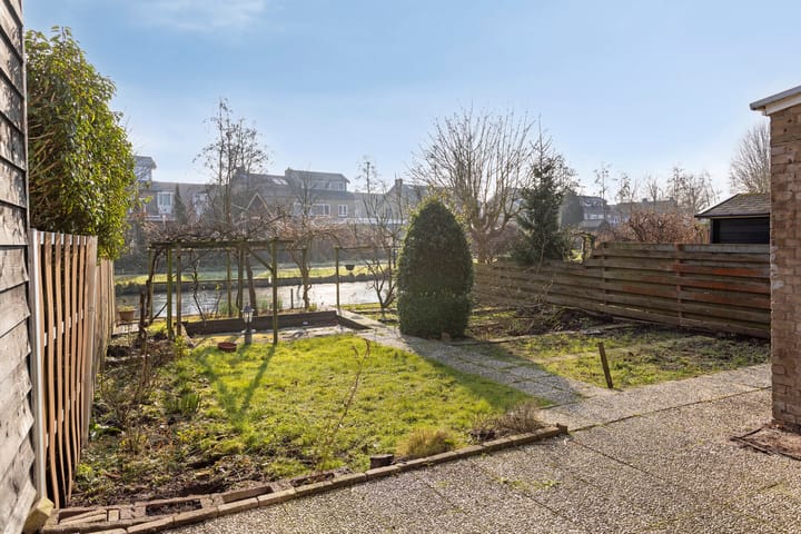 Foto 22 van Esdoornlaan 15