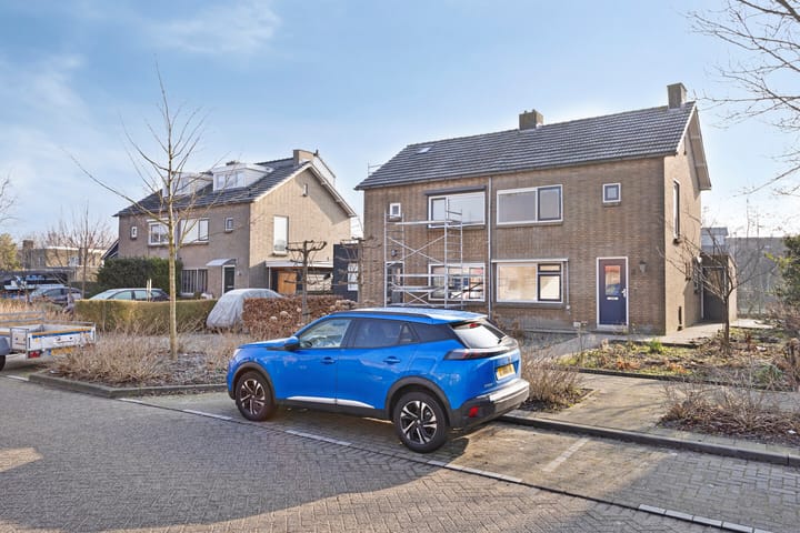 Foto 26 van Esdoornlaan 15