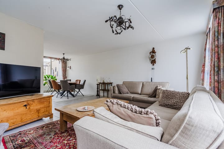 Foto 3 van Leeuwerik 11