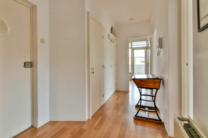 Foto 9 van Wogmeerstraat 12