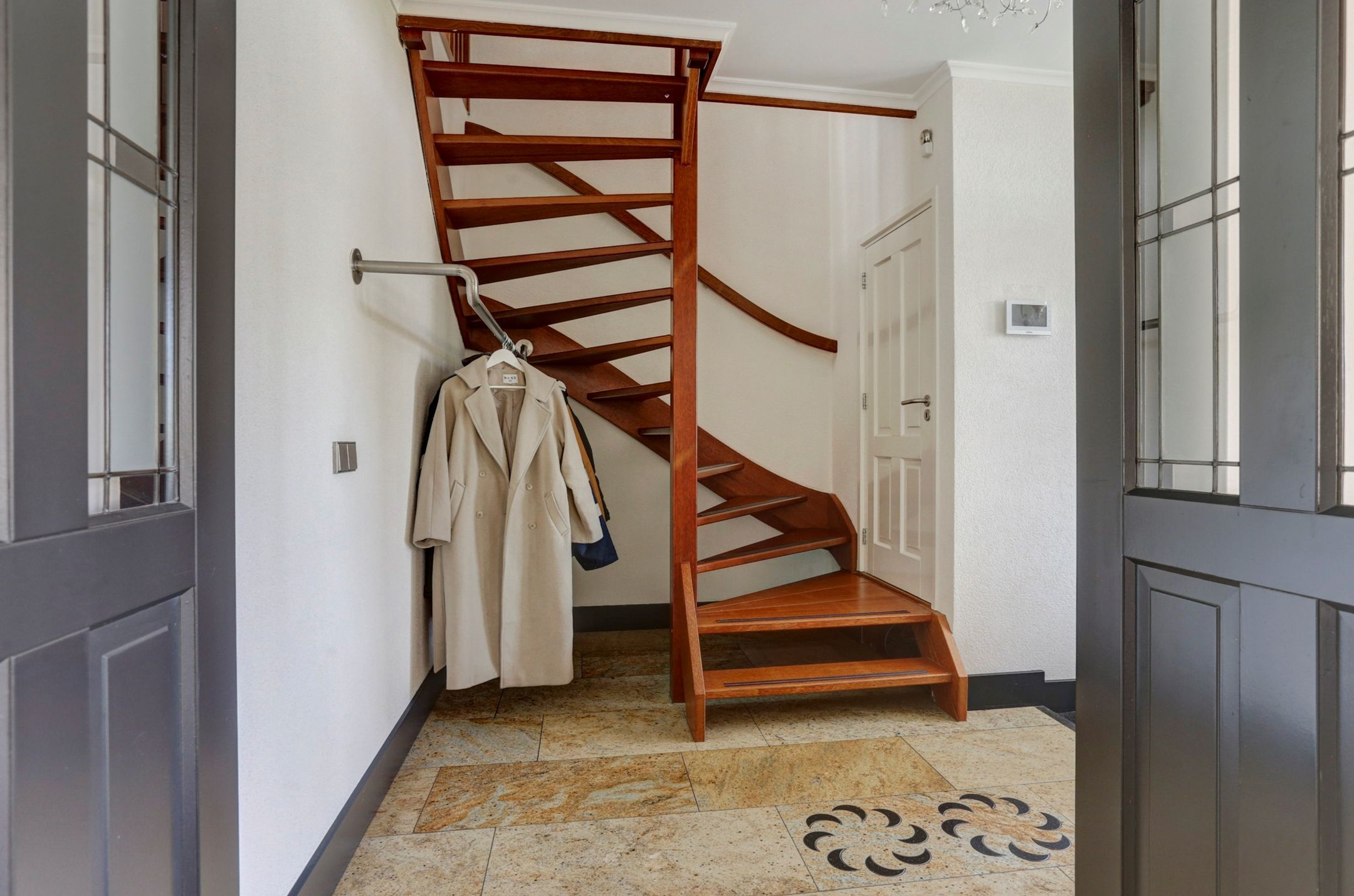 Foto 39 van Bloemendaalseweg 11-A