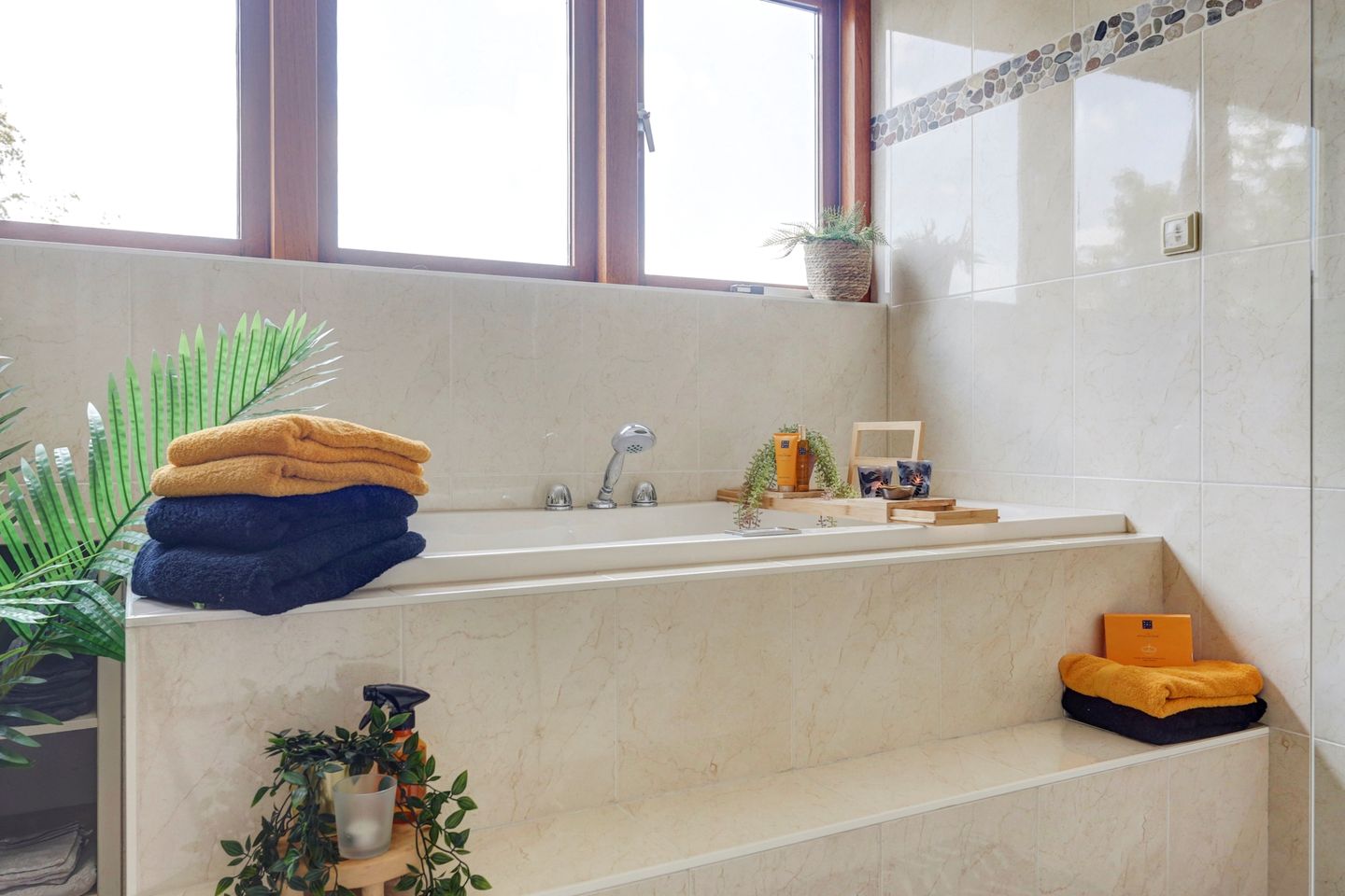 Foto 44 van Bloemendaalseweg 11-A