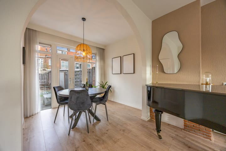 Foto 5 van Jan van Galenstraat 5