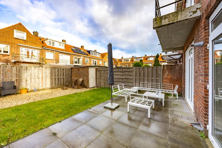 Foto 10 van Jan van Galenstraat 5