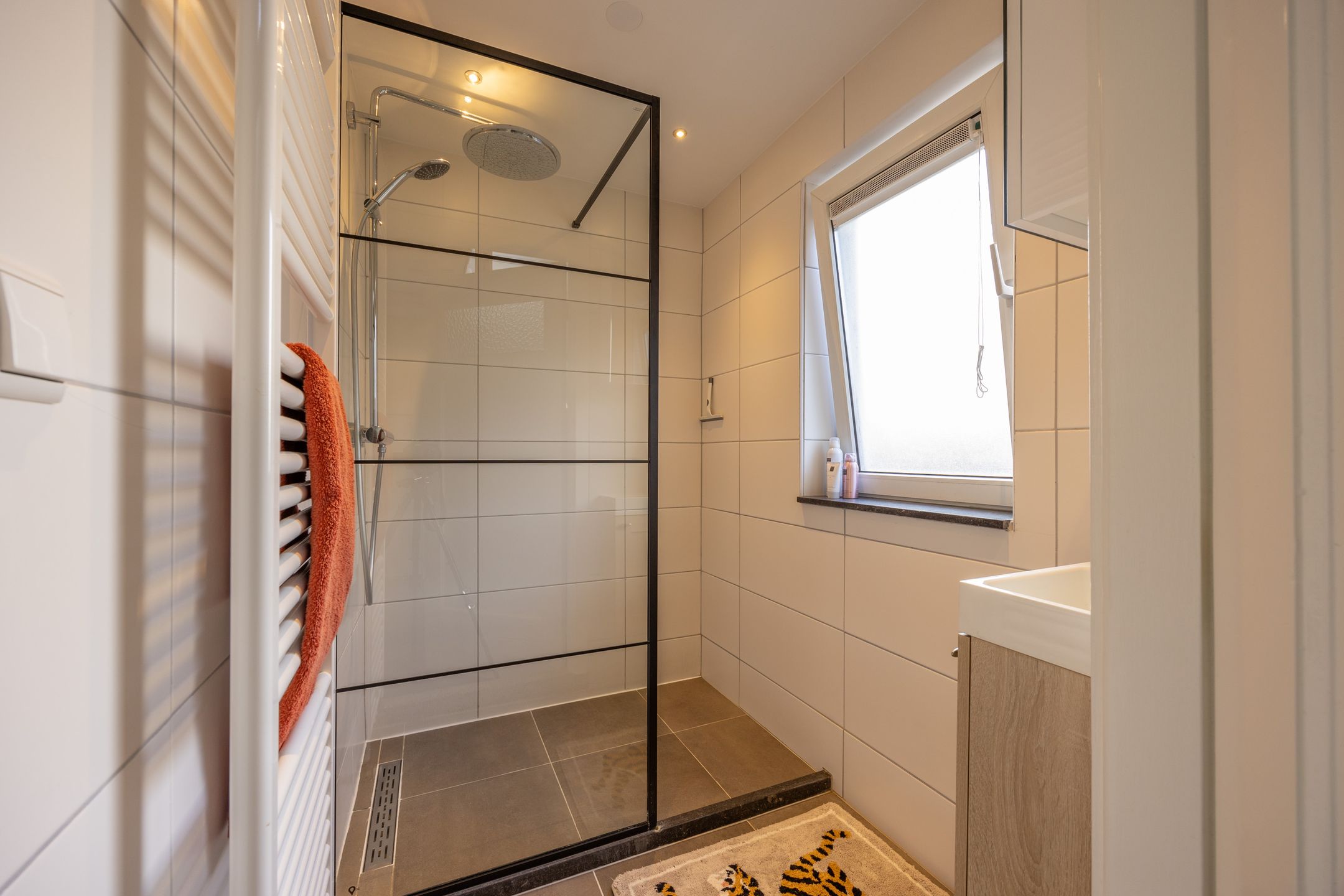 Foto 27 van Jan van Galenstraat 5