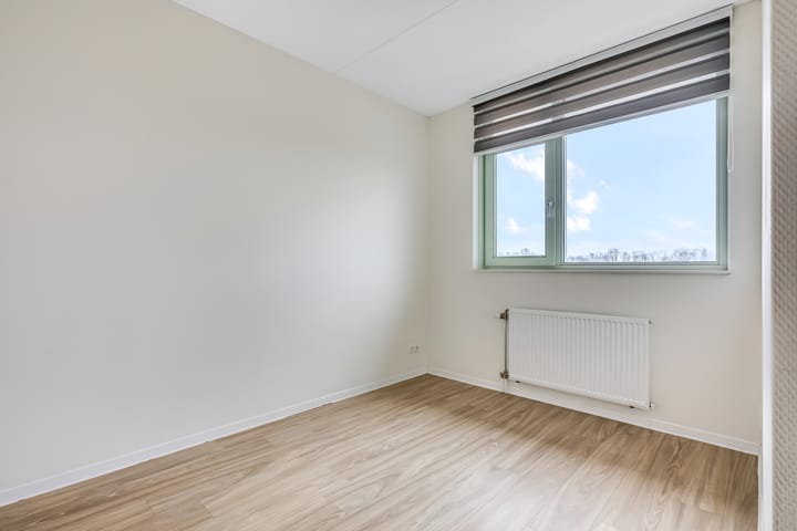 Foto 12 van Maagd 17