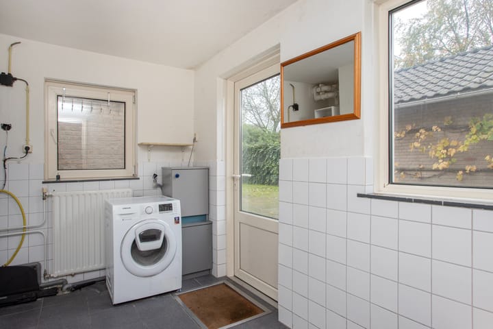 Foto 11 van Carolus Simplexplein 13