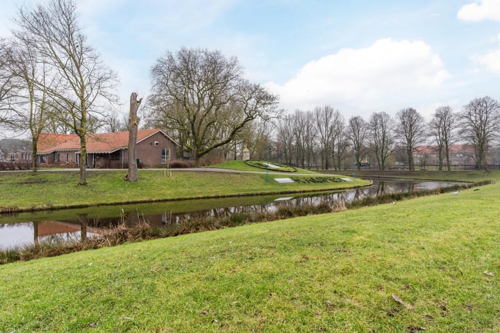 Foto 39 van Julianastraat 28