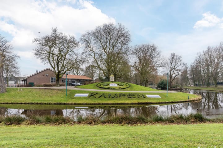 Foto 40 van Julianastraat 28