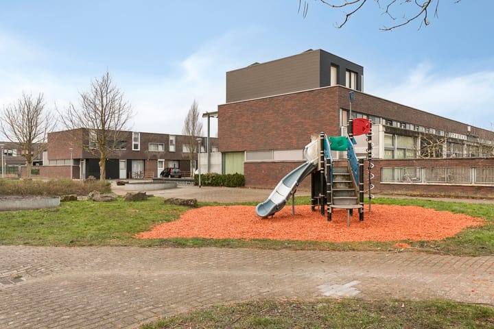 Foto 38 van Cézannestraat 131