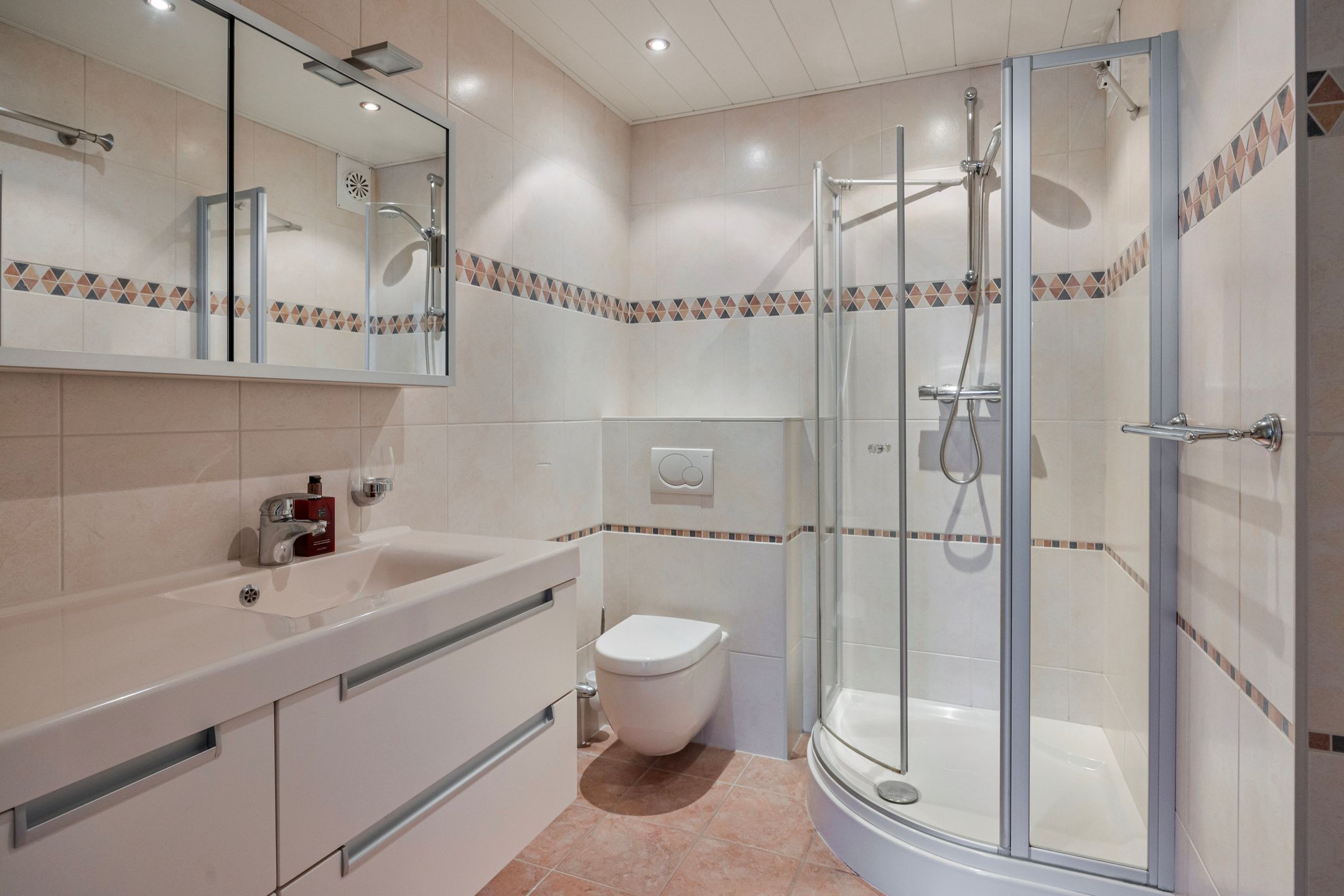 Foto 24 van Rozenhof 6