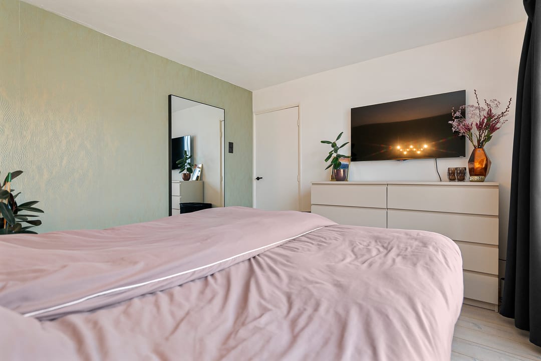 Photo 23 of Abraham van Royenstraat 7