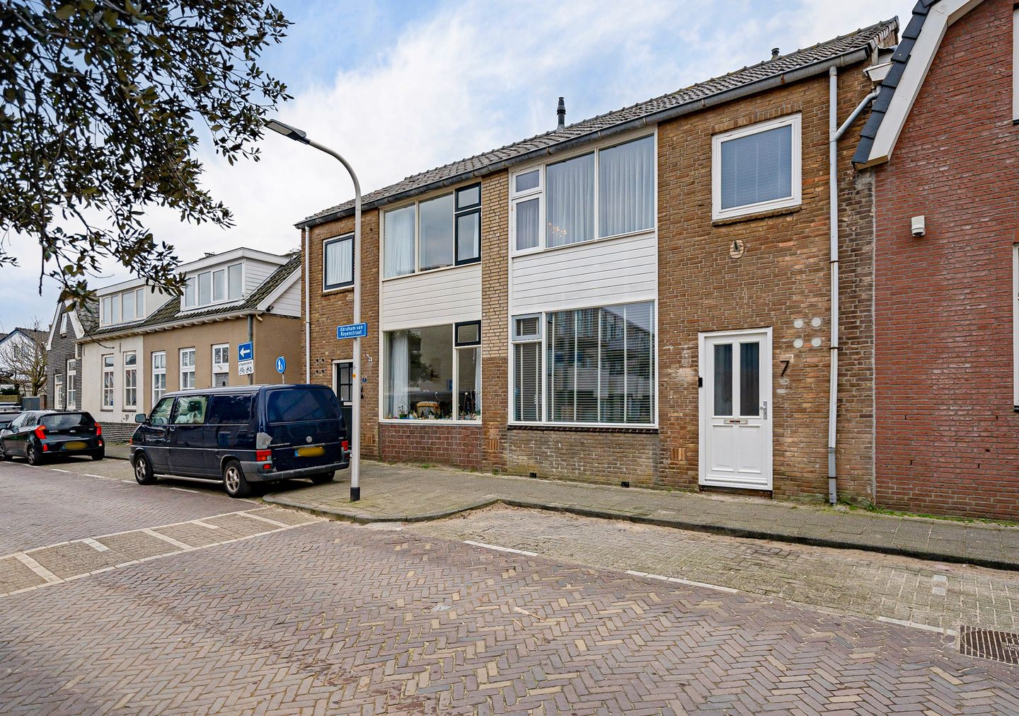 Photo 35 of Abraham van Royenstraat 7