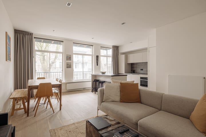 Foto 2 van Van Oldenbarneveldtstraat 57-1