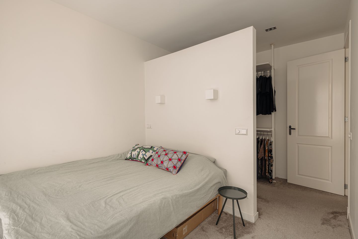 Photo 14 of Van Oldenbarneveldtstraat 57-1