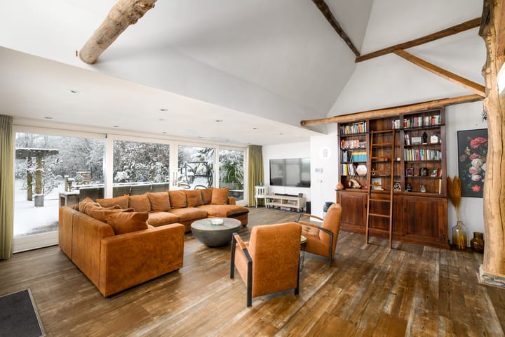 Foto 2 van Master Iniawei 9