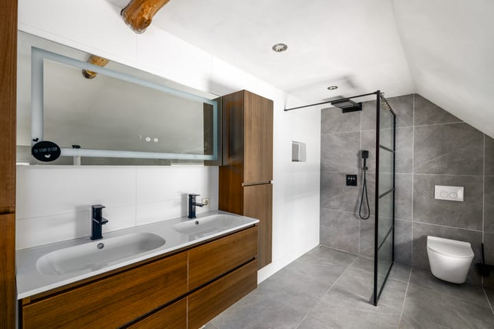 Foto 24 van Master Iniawei 9