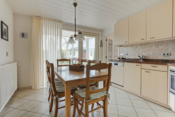 Foto 16 van Narcisstraat 7