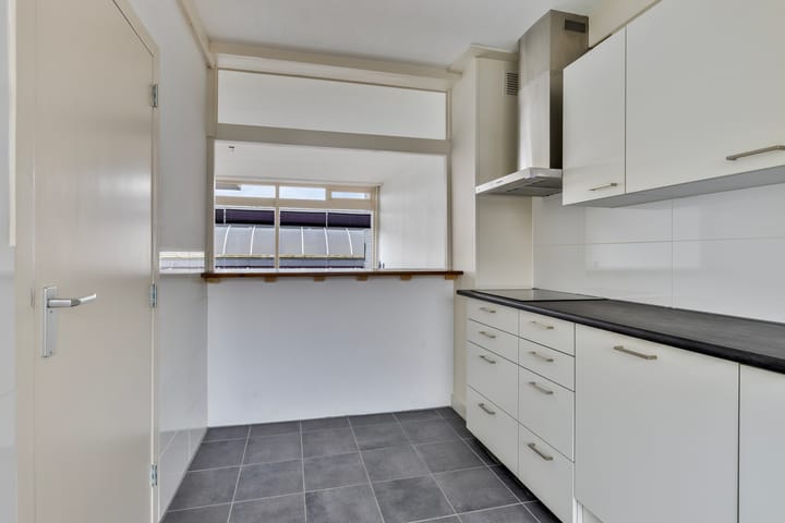 Photo 20 of Schoutenstraat 78