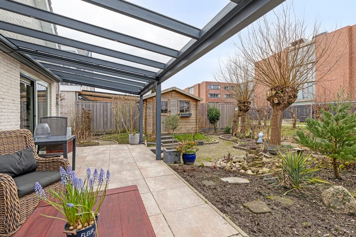 Photo 19 of Klaproosstraat 25