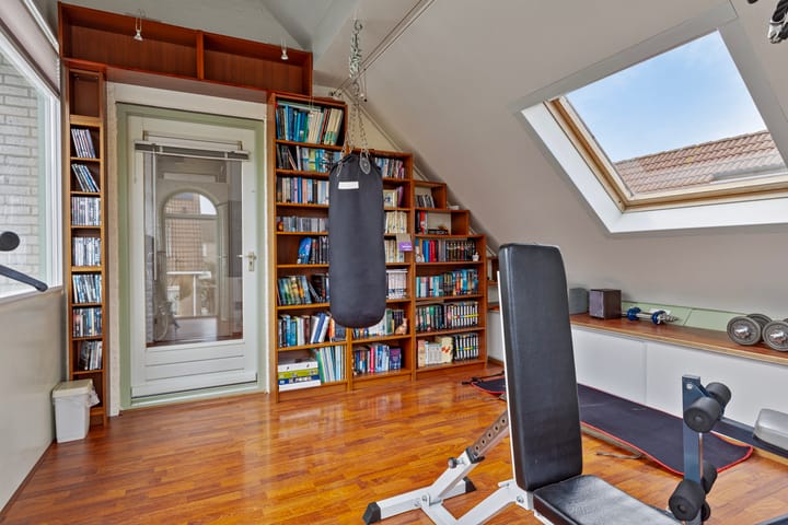 Photo 35 of Klaproosstraat 25